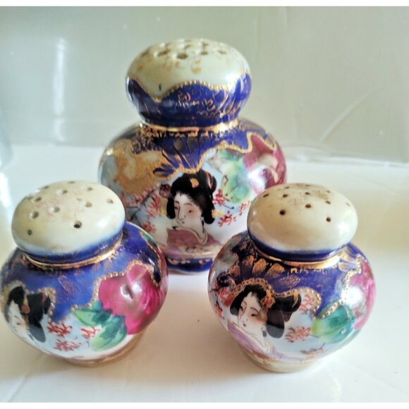Rare Handpainted Japanese GEISHA Salt & Pepper & Sugar Shaker Set - Picture 14 of 16
